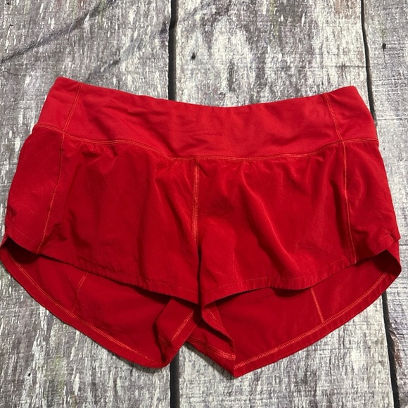 Lululemon Red Speed Up Shorts Size 6 - Picture 1 of 9